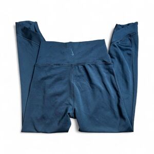 Nike Women's black Leggings